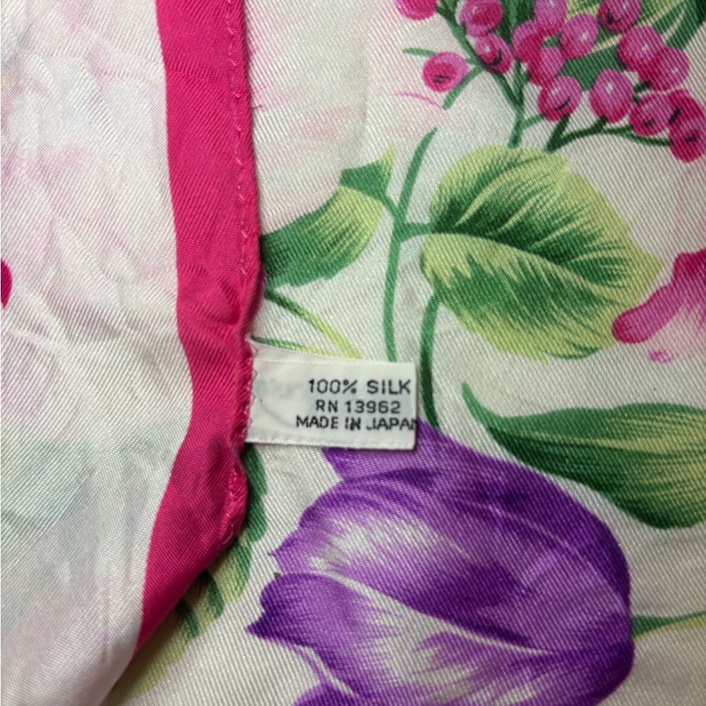 Scarf: Floral 100% Silk Vintage Scarf EUC - Picture 5 of 15